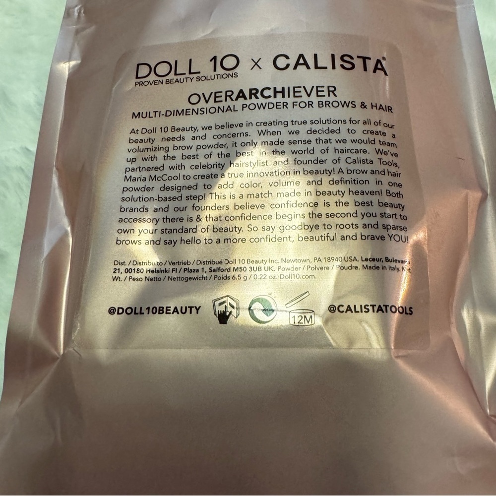 DOLL 10 Overarchiever BLONDE
Multi-Dimentional Volume Pwdr for Brows & Hair NEW - Picture 9 of 14